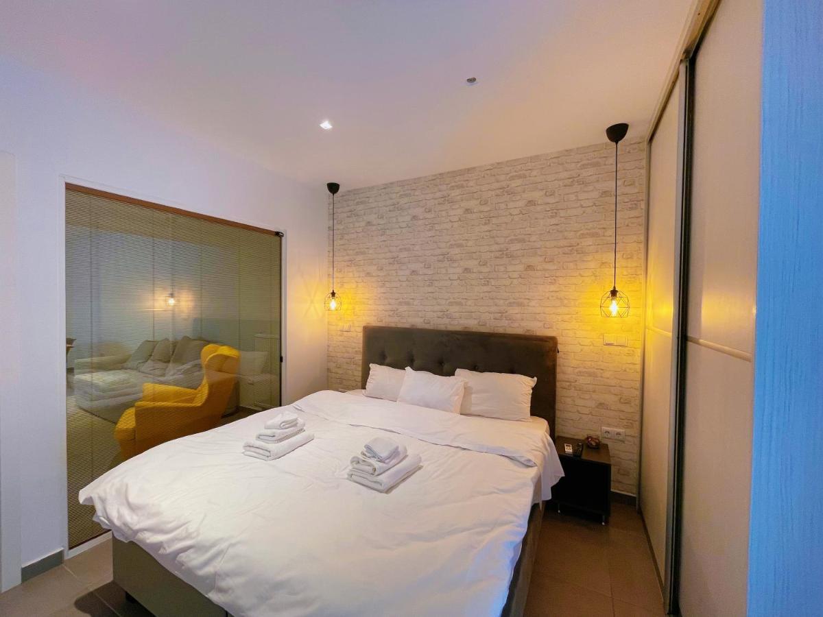 Wsd Hera Luxury Stylish 2Bd Apt With City View Balcony Near Merto Афины Экстерьер фото