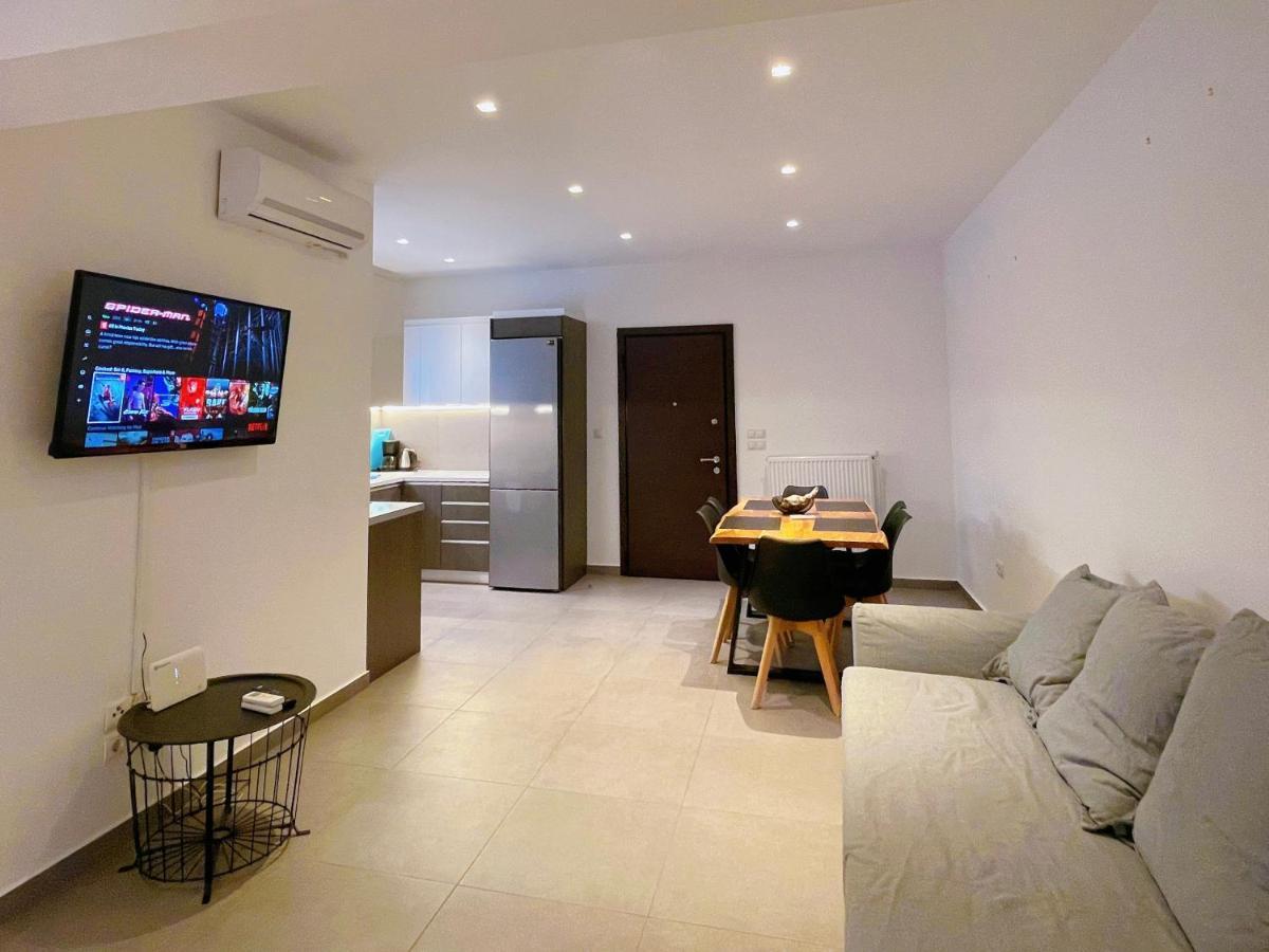 Wsd Hera Luxury Stylish 2Bd Apt With City View Balcony Near Merto Афины Экстерьер фото