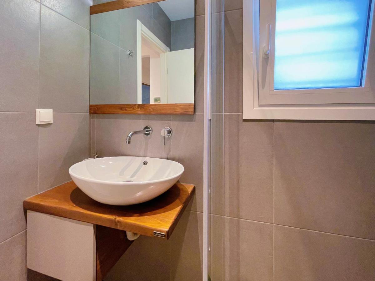 Wsd Hera Luxury Stylish 2Bd Apt With City View Balcony Near Merto Афины Экстерьер фото