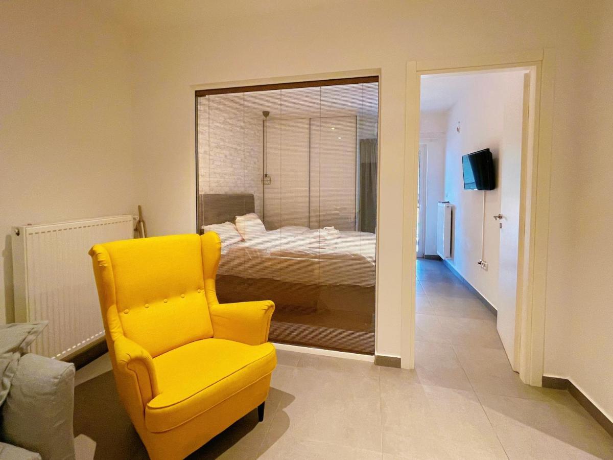 Wsd Hera Luxury Stylish 2Bd Apt With City View Balcony Near Merto Афины Экстерьер фото